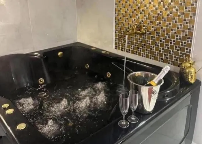 Jacuzzi 777 Апартаменты