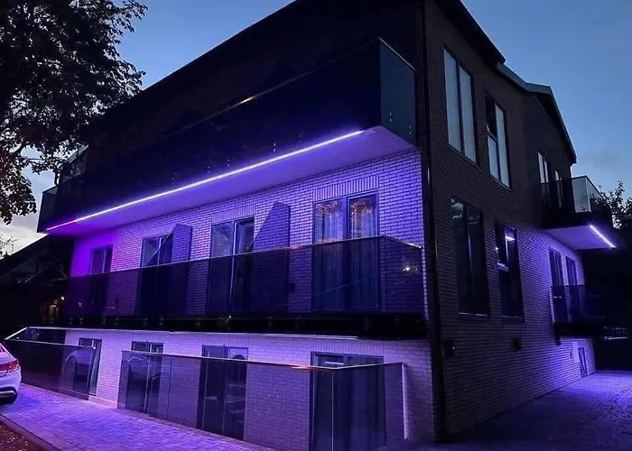 Апартаменты Jacuzzi 777