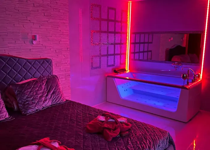 Jacuzzi 777 Апартаменты Паланга